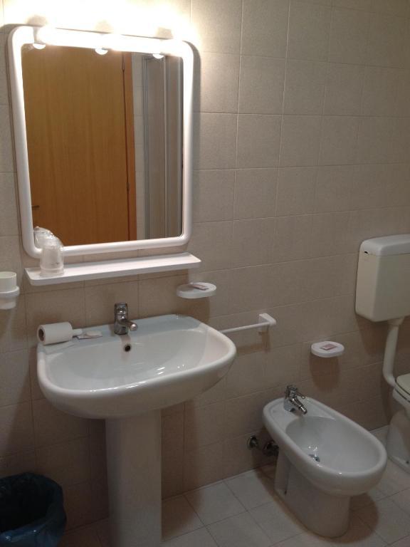 Casa Per Ferie Maria Assunta Hotel Lido di Jesolo Phòng bức ảnh